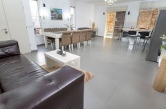 וילת החורש 60