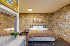 אחוזת האלונים 2