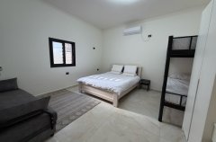 וויט פאלאס 32