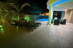 היערה הלבנה 18