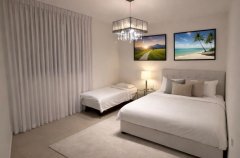 היערה הלבנה 2