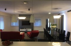 וילה בי וילה B 17