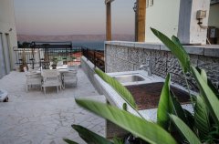 וילה הבית הלבן 56