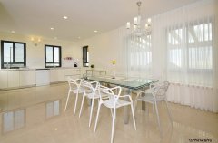 לאב וילה VIP 12