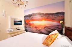 וילה מול הקשת 7