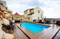 וילה פמיליה 1