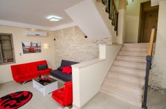 וילה פמיליה 68