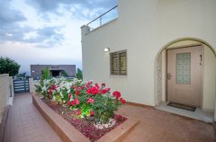 וילה פמיליה 63