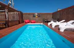 אחוזת דלרוסה 18