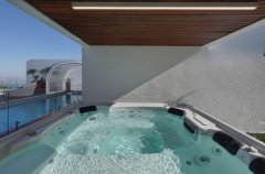 וילה AQUA בוטיק 41