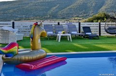 אחוזת מאוריסיו 76