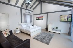 אחוזת נטלי 8