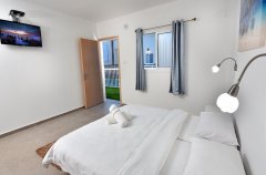 אחוזת דון ליאון 13