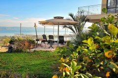 וילה מגדל 66