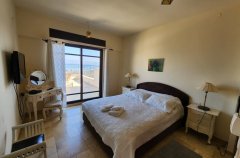 וילה מגדל 38