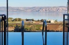 וילה מגדל 70