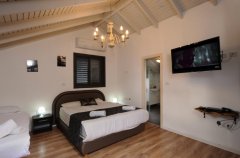 רומי האוס 37