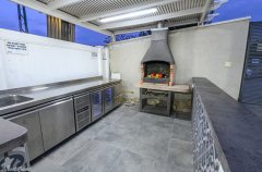 אחוזה על המים 10