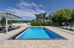 אחוזת שושנים בוטיק 14