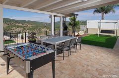 אחוזת שושנים בוטיק 13