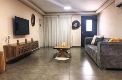 איתן פאלאס 4