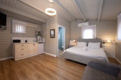 מתחם מובחר בכפר 20