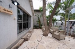 מתחם מובחר בכפר 13