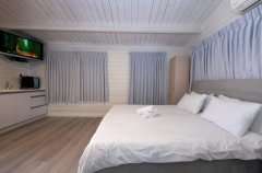 מתחם מובחר בכפר 10