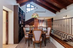 אחוזה במושבה 27