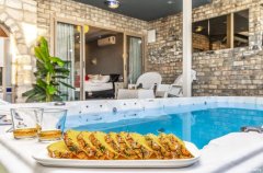 וילה אנדראה 12