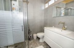 וילה אנדראה 12