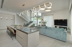 וילה סטארלייט 8