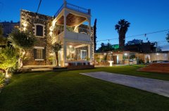 אואזיס פאלאס 33