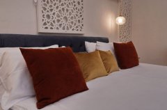 אואזיס פאלאס 66