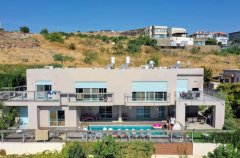 וילה בלו ביי 1