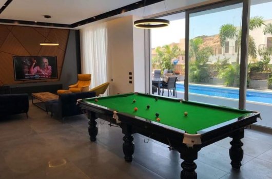 וילה רויאל הום